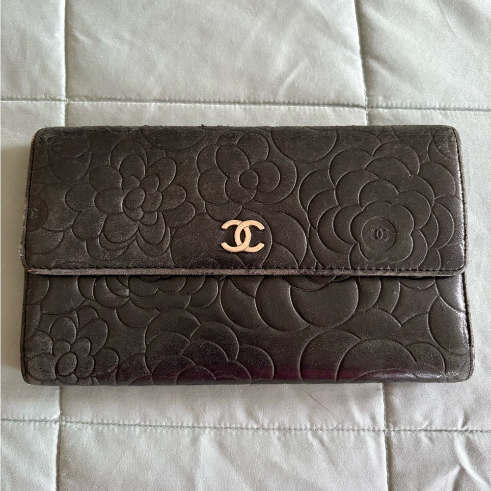 CHANEL long wallet